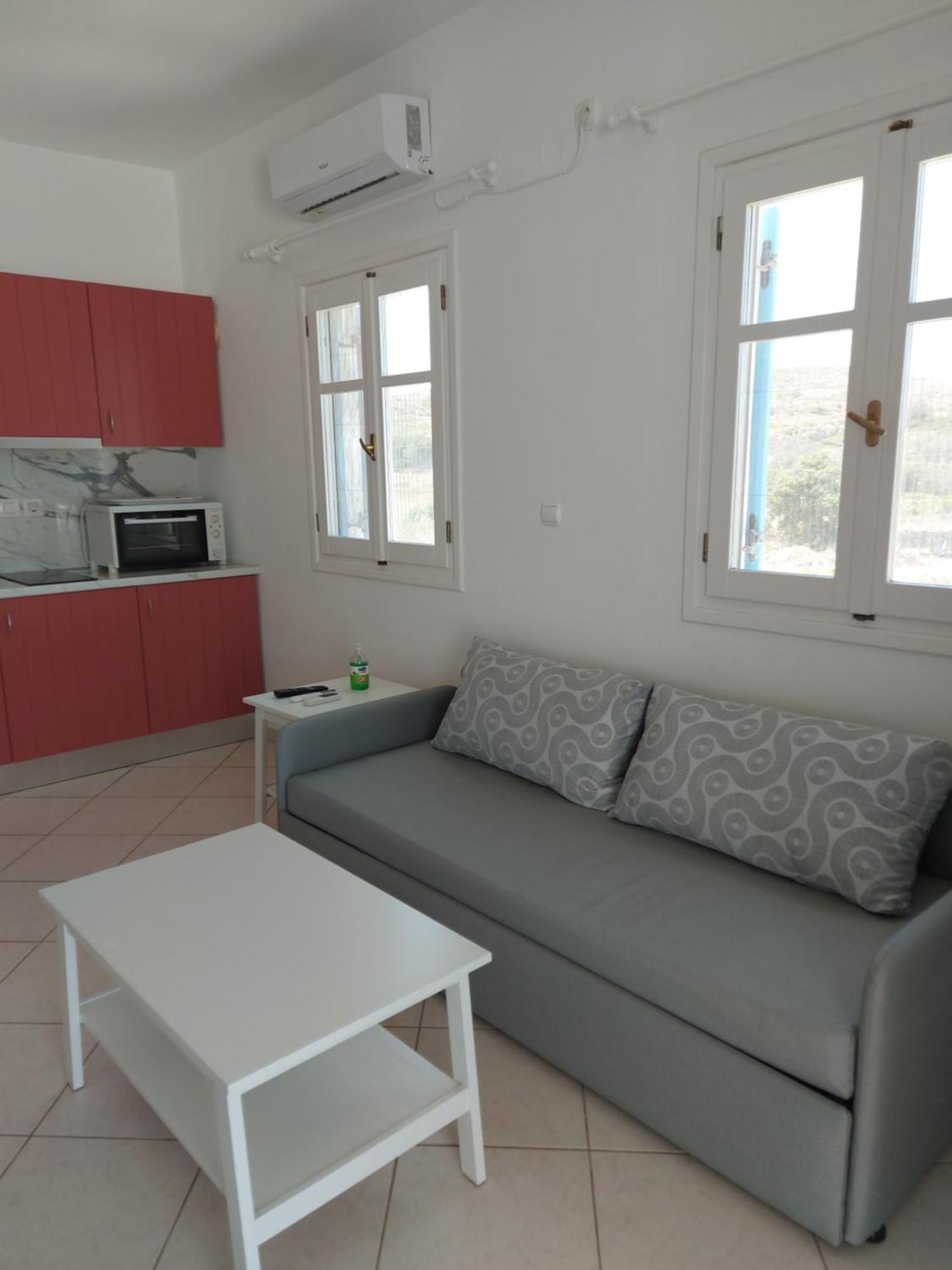 Milithos Apartments 2 阿达玛斯 外观 照片